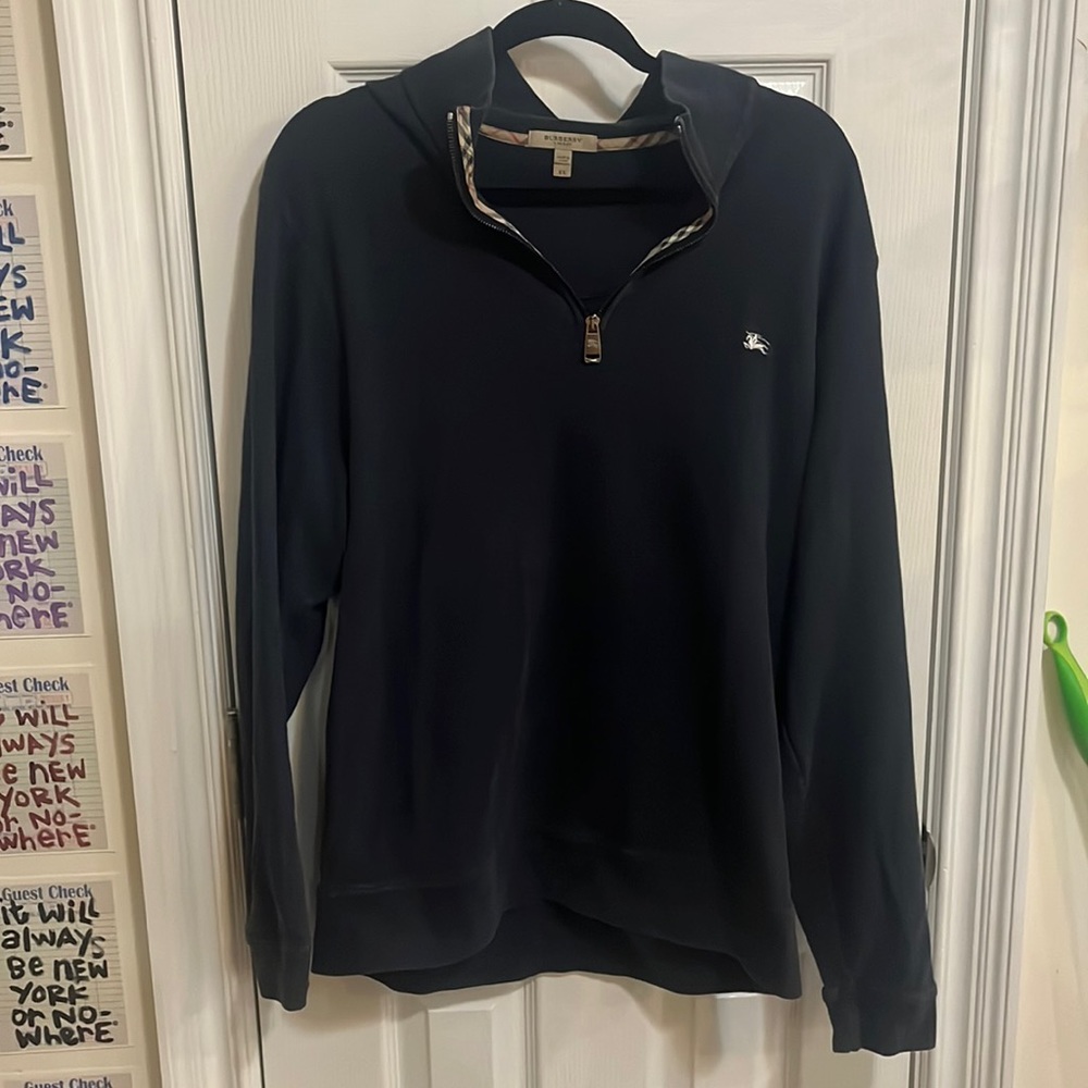 Burberry Men’s Dark Navy/Blue Causal Pull Over/Men’s XL